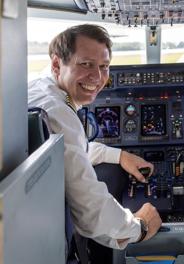 Viktor Schmidt - Private Wings